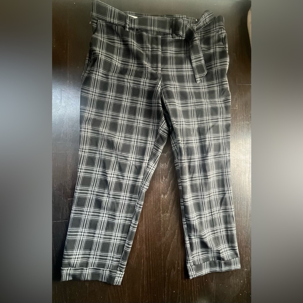 LOFT Belted Black and Gray Devlin Slim Checkered Pants Size 12p